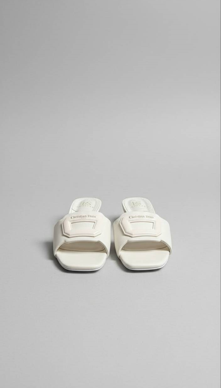 صندل پاشنه کوتاه زنانه مدل لوکس کریستین